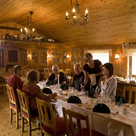Gjestgiverier Heddan Gjestegard