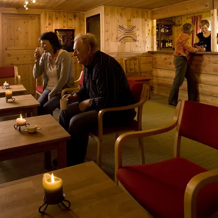 Heddan Gjestegard 3*